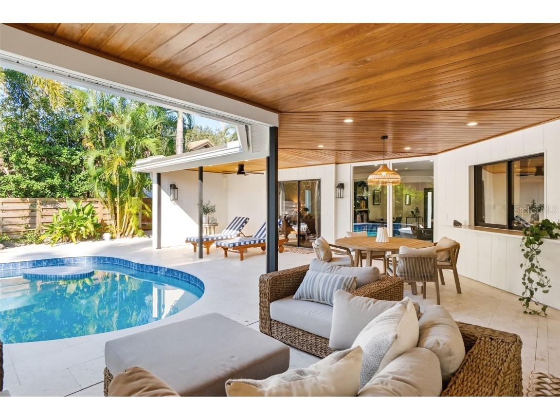 1660 Pine Harrier Circle Sarasota FL 34231 A4670063 image45