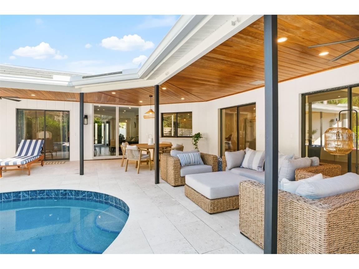 1660 Pine Harrier Circle Sarasota FL 34231 A4670063 image47