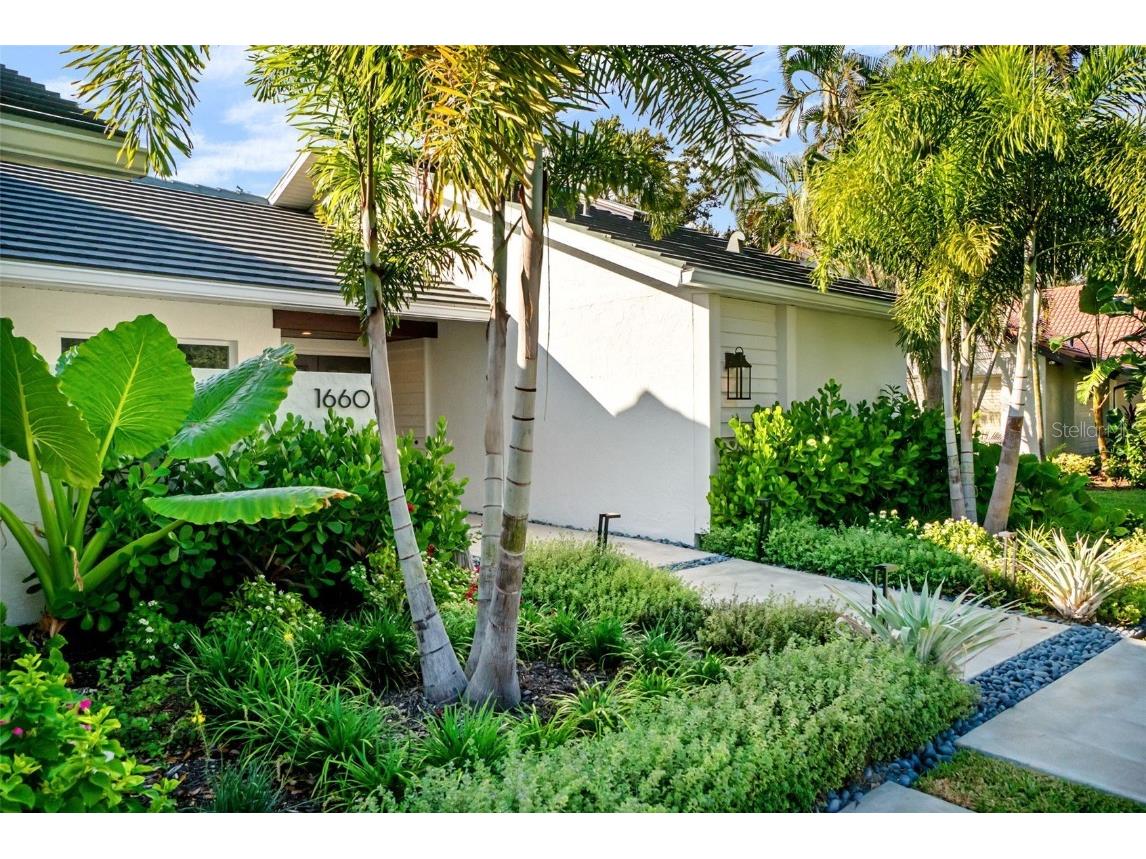 1660 Pine Harrier Circle Sarasota FL 34231 A4670063 image5