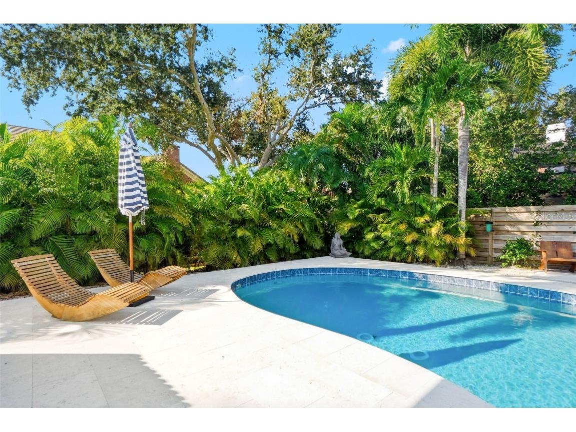 1660 Pine Harrier Circle Sarasota FL 34231 A4670063 image54