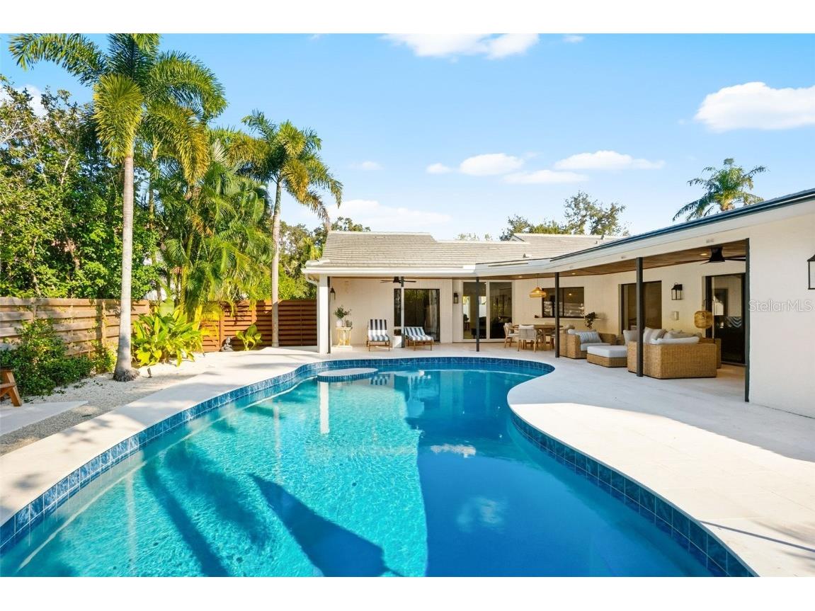 1660 Pine Harrier Circle Sarasota FL 34231 A4670063 image56