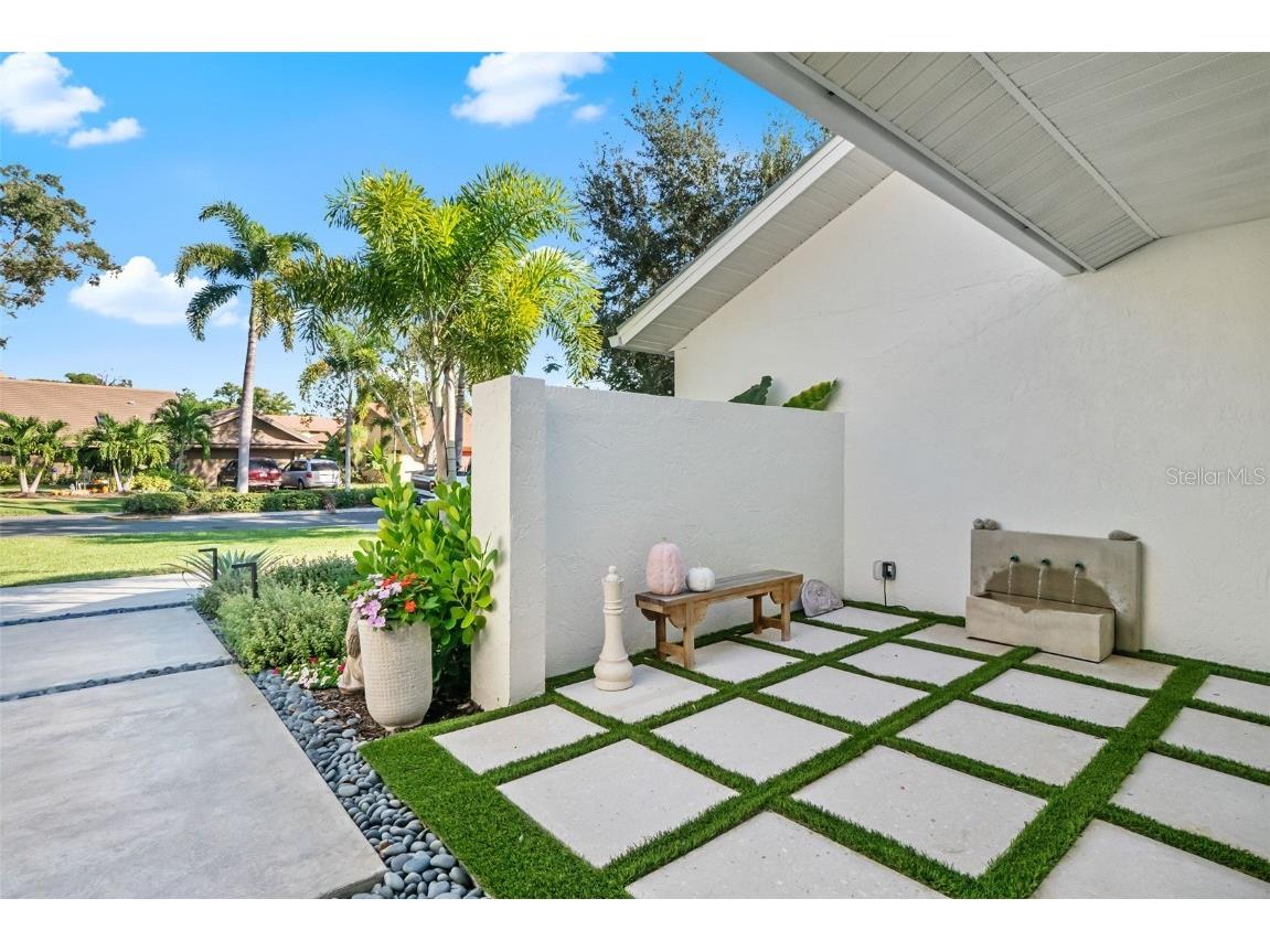 1660 Pine Harrier Circle Sarasota FL 34231 A4670063 image8