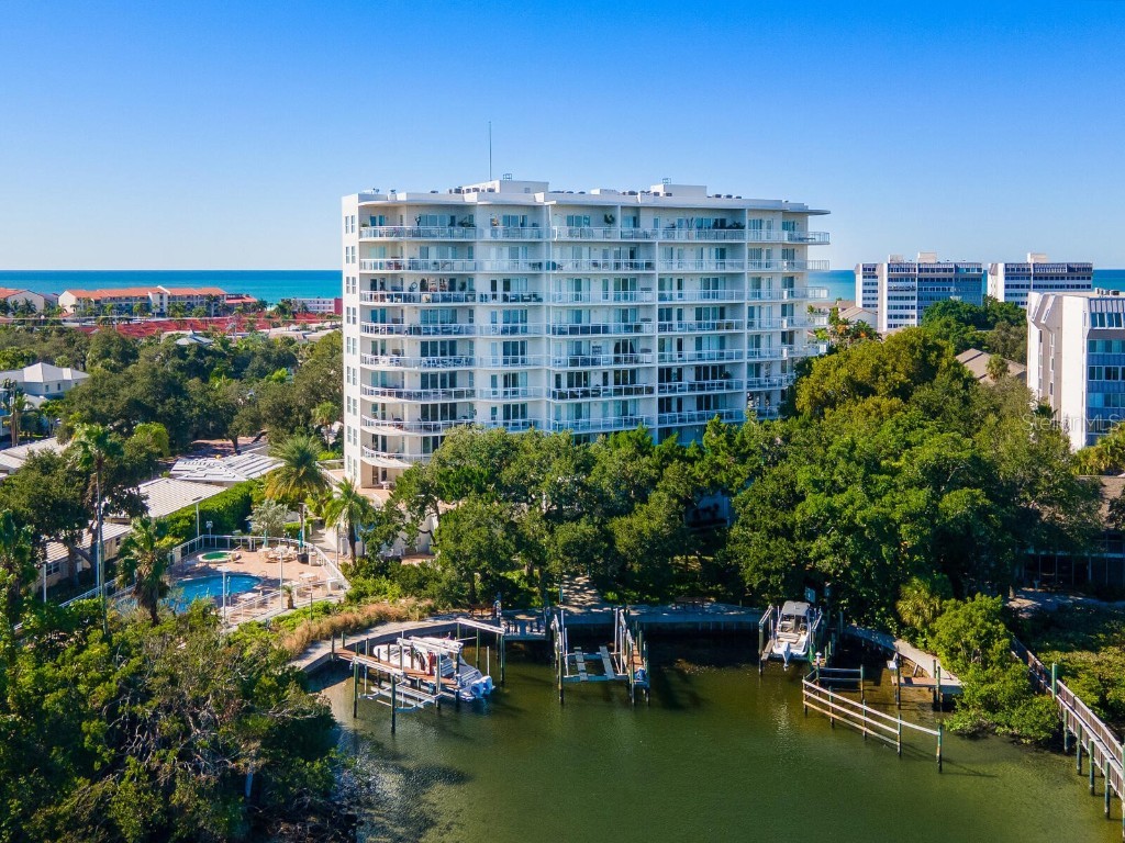 1660 Summerhouse Lane #101 Sarasota FL 34242 - SARASOTA BAY - ICW A4526129 image1