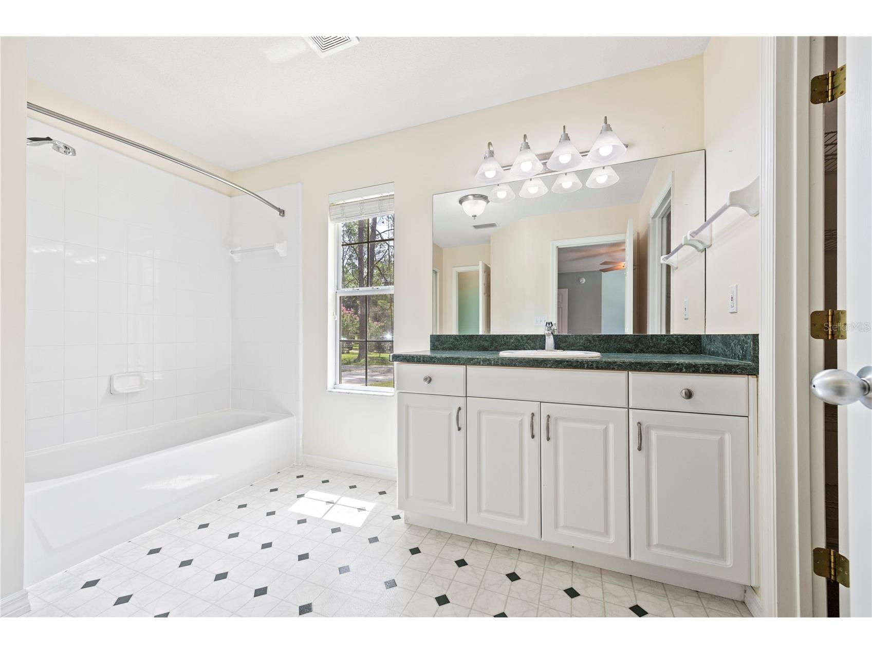 16603 SW 15th Avenue Newberry FL 32669 GC541711 image11