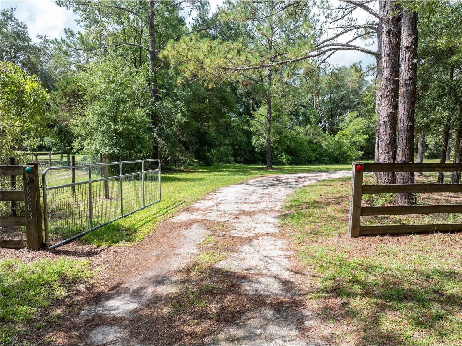 16603 SW 15th Avenue Newberry FL 32669 GC541711 image45