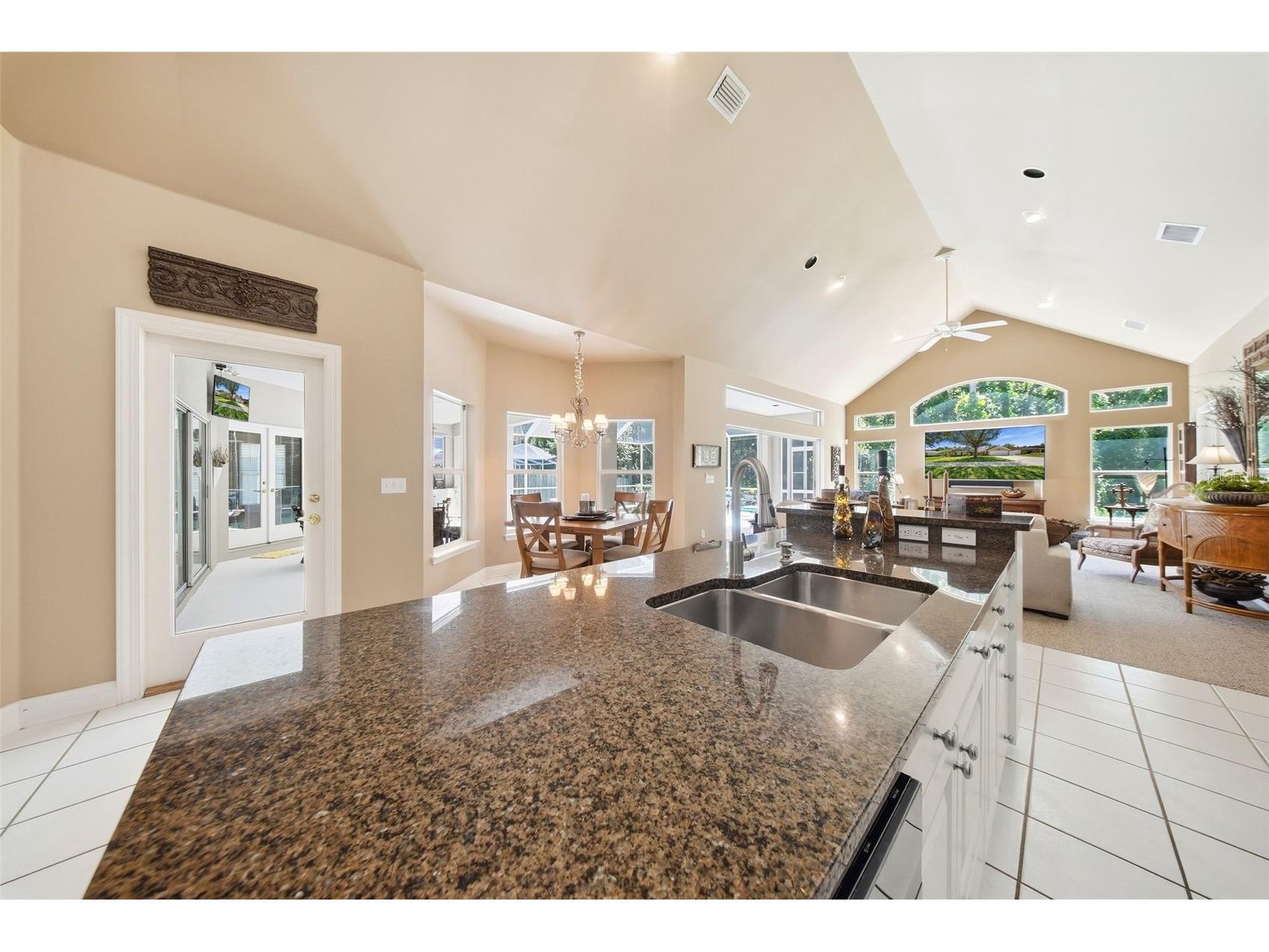 16604 E Course Drive Tampa FL 33624 TB8512591 image47