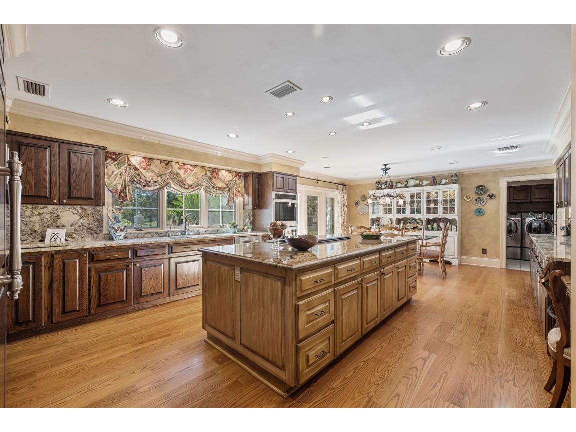 16607 Avila Boulevard Tampa FL 33613 TB8446677 image18