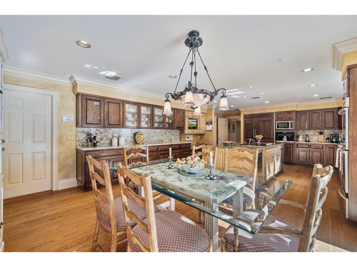 16607 Avila Boulevard Tampa FL 33613 TB8446677 image22