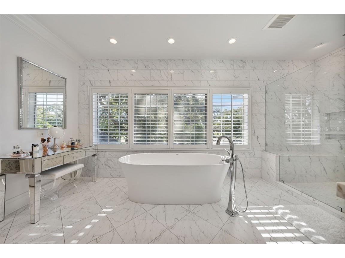 16607 Avila Boulevard Tampa FL 33613 TB8446677 image36