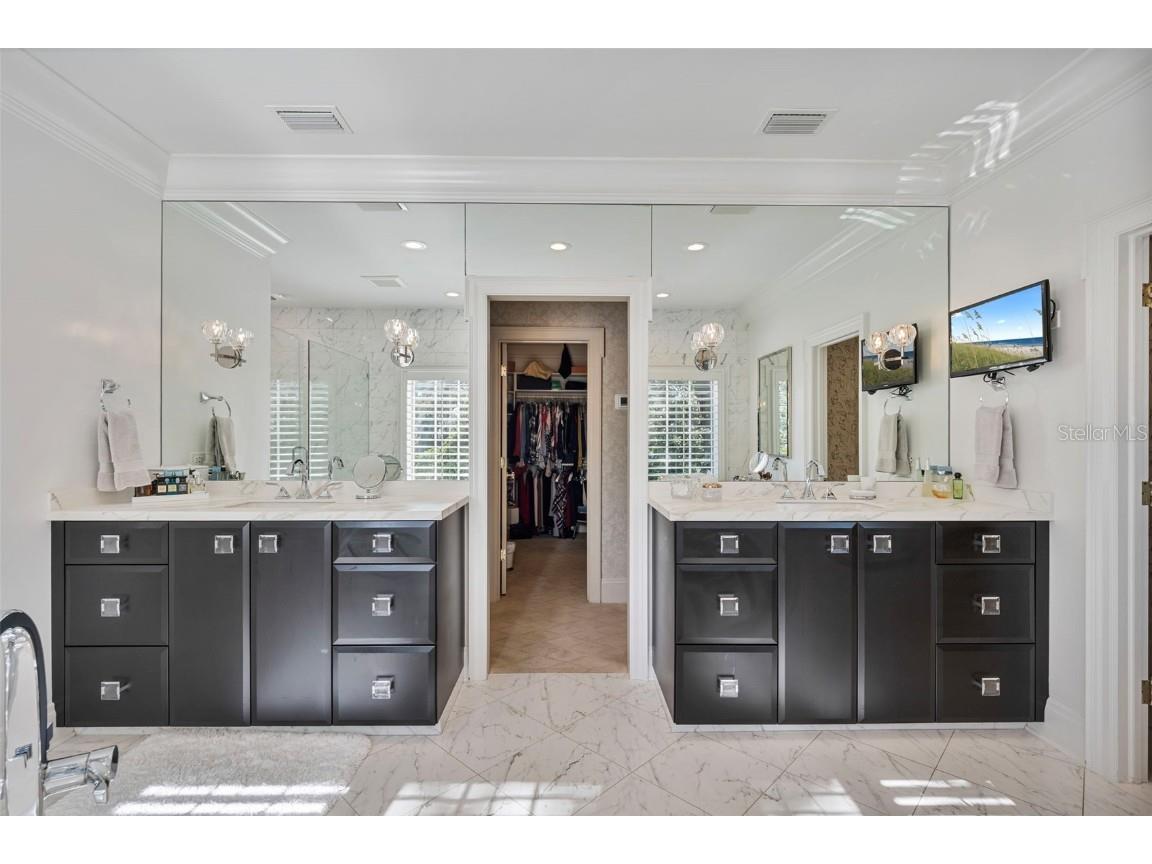 16607 Avila Boulevard Tampa FL 33613 TB8446677 image39