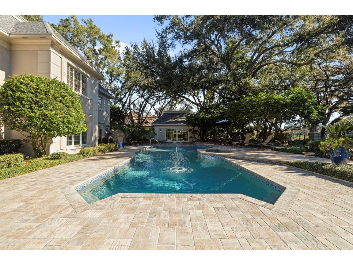 16607 Avila Boulevard Tampa FL 33613 TB8446677 image52