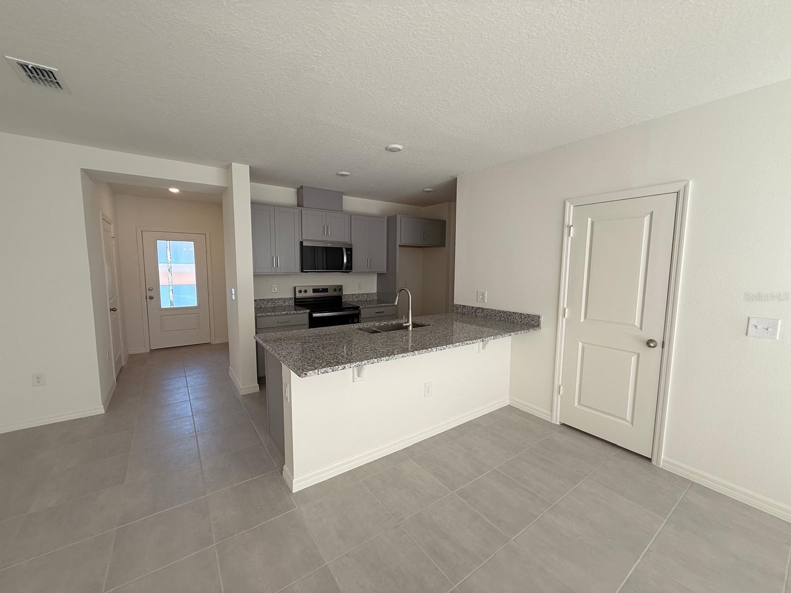 16607 Luminary Loop Clermont FL 34714 O6402405 image3