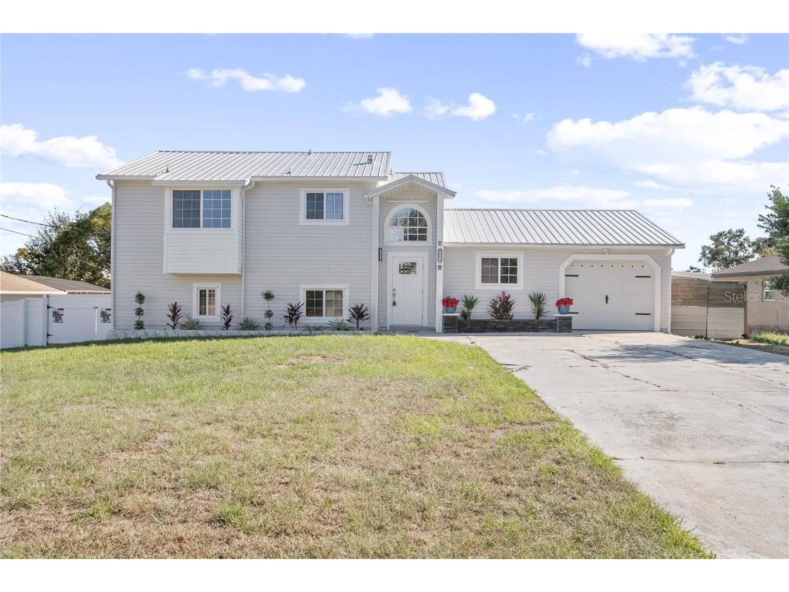 1661 Bismarck Dr Deltona FL 32725 V4939635 image1