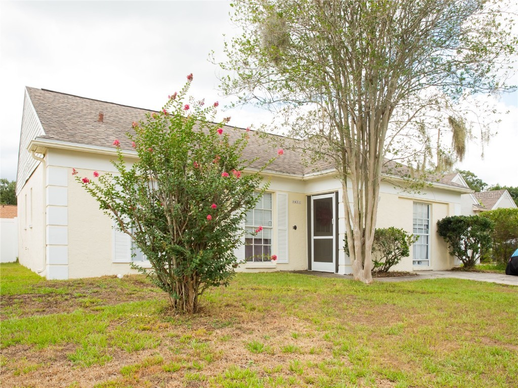 1661 Palm Leaf Drive Brandon FL 33510 U8246528 image1