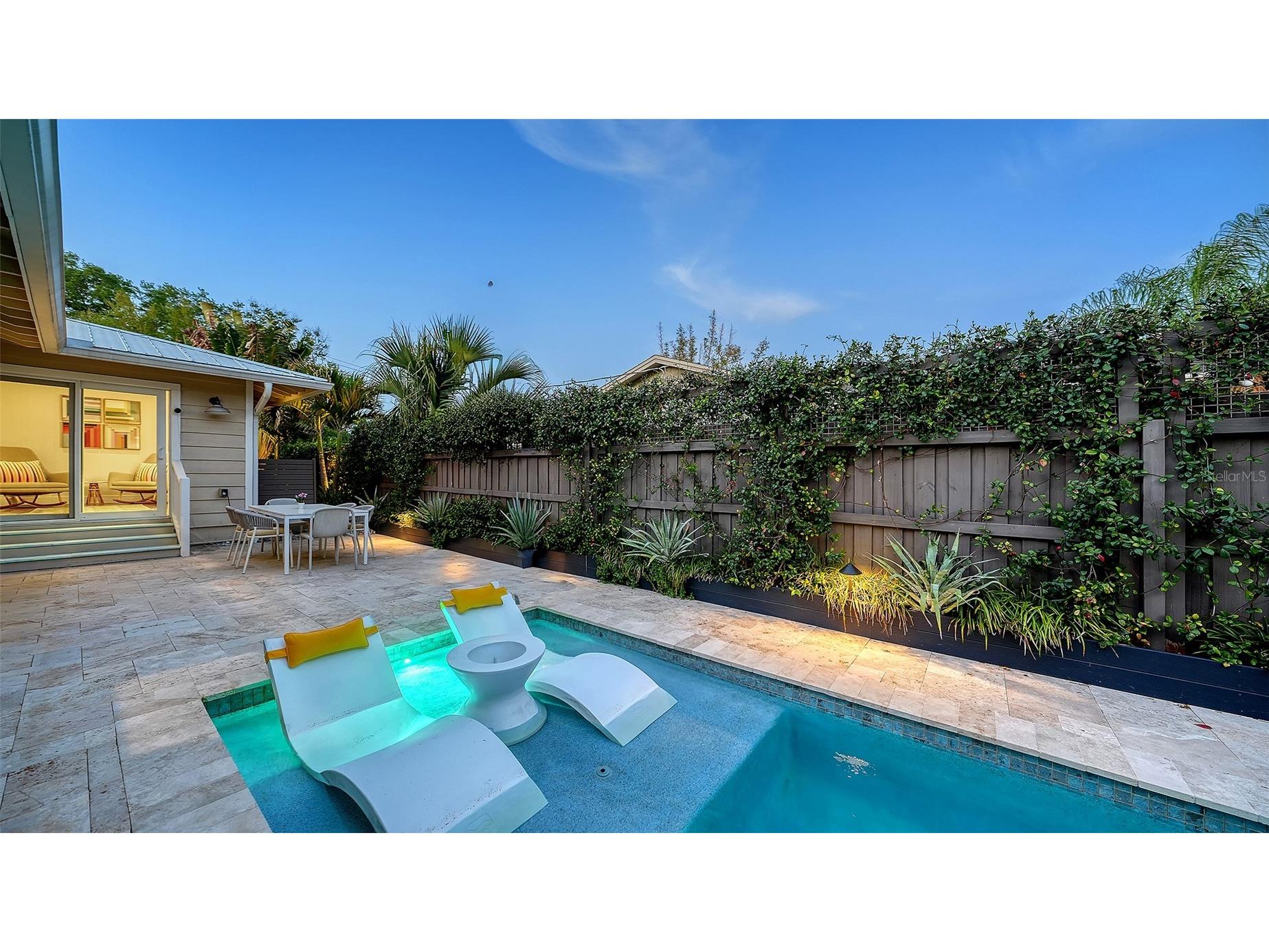 1661 S Jefferson Avenue Sarasota FL 34239 A4684656 image20