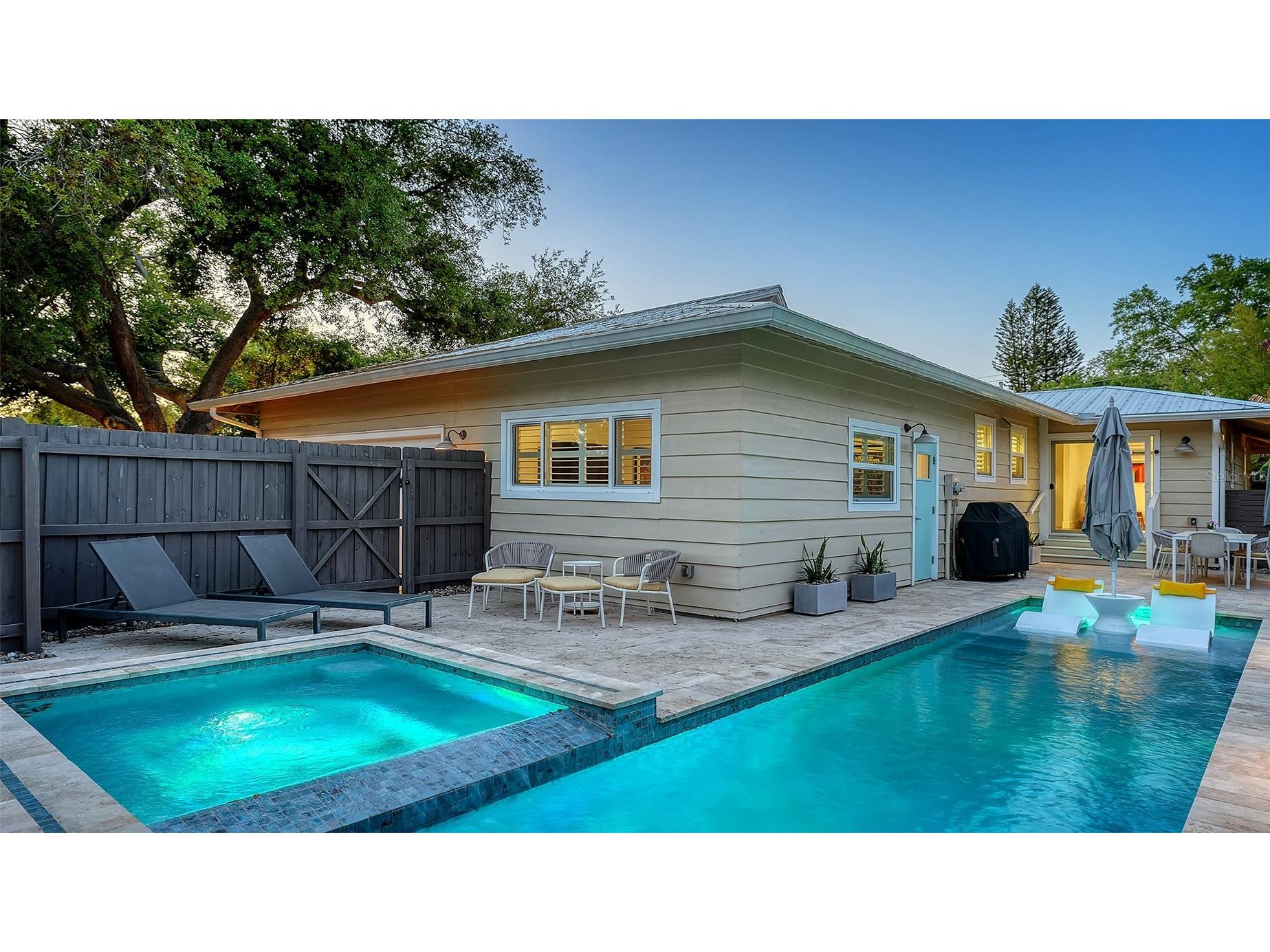 1661 S Jefferson Avenue Sarasota FL 34239 A4684656 image22