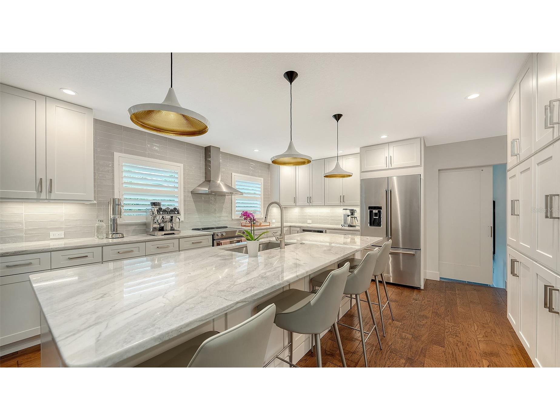 1661 S Jefferson Avenue Sarasota FL 34239 A4684656 image28