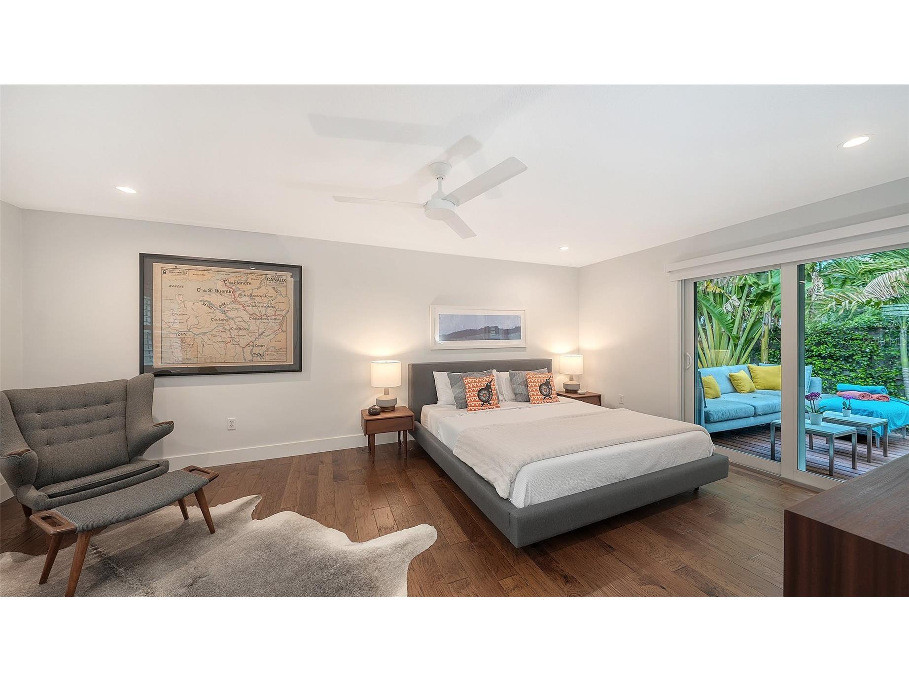 1661 S Jefferson Avenue Sarasota FL 34239 A4684656 image34