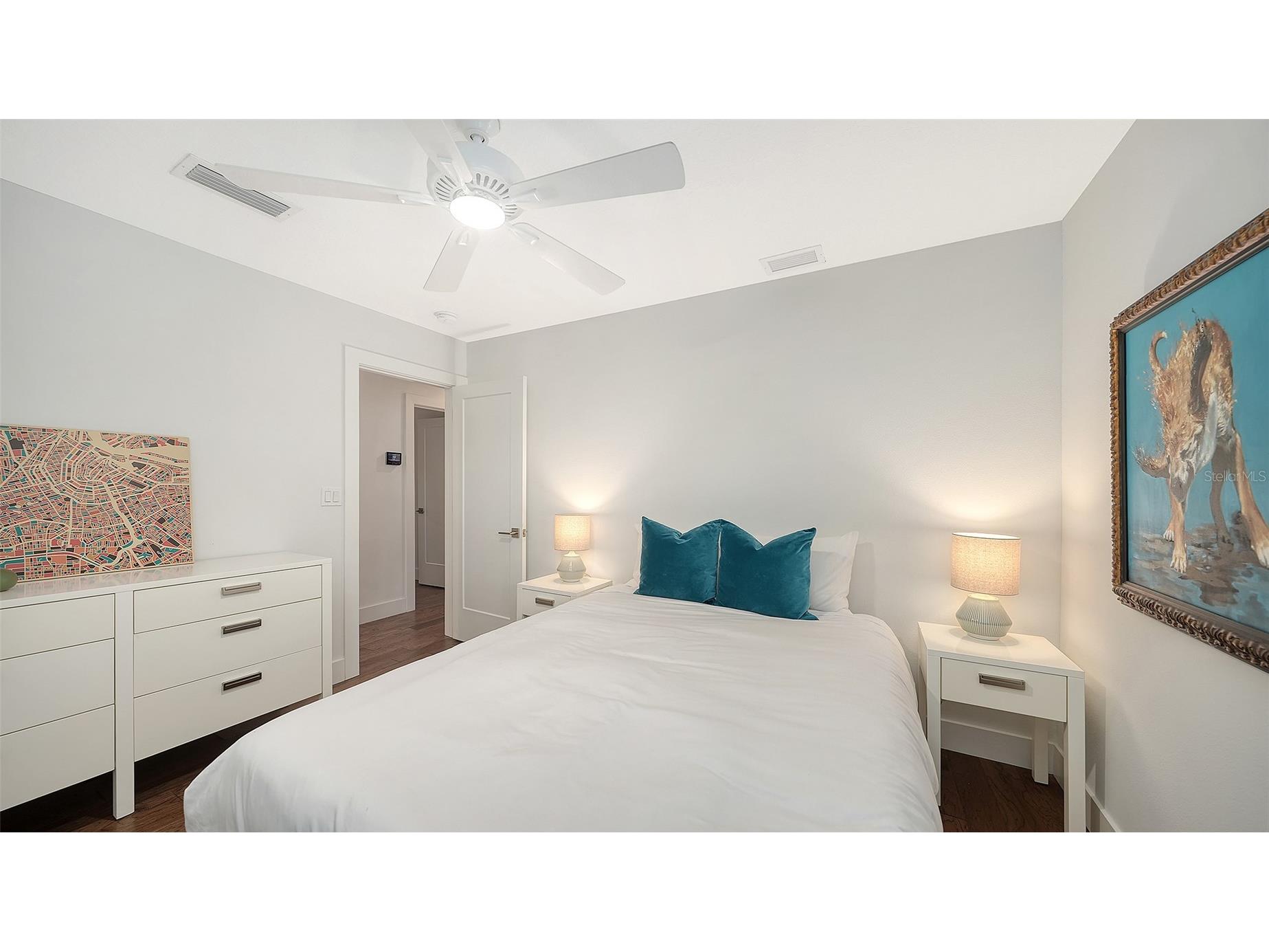 1661 S Jefferson Avenue Sarasota FL 34239 A4684656 image44