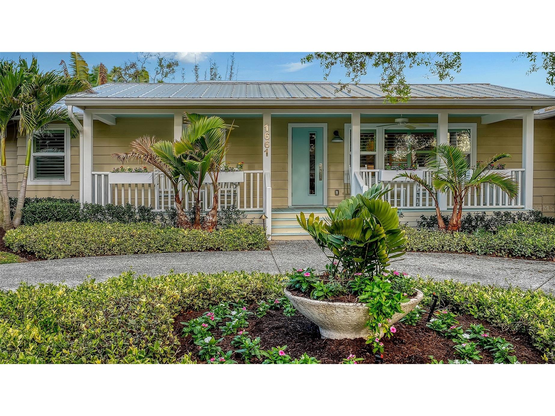 1661 S Jefferson Avenue Sarasota FL 34239 A4684656 image64