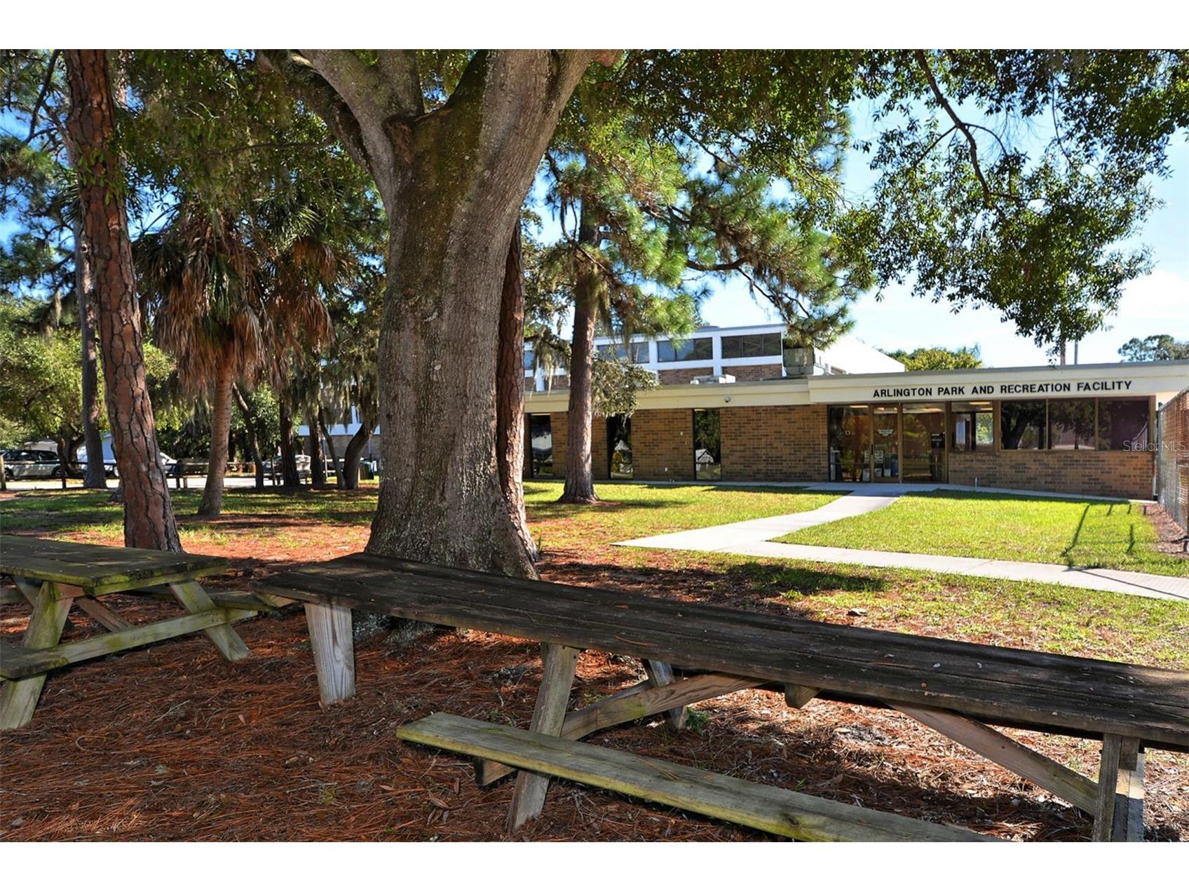 1661 S Jefferson Avenue Sarasota FL 34239 A4684656 image73