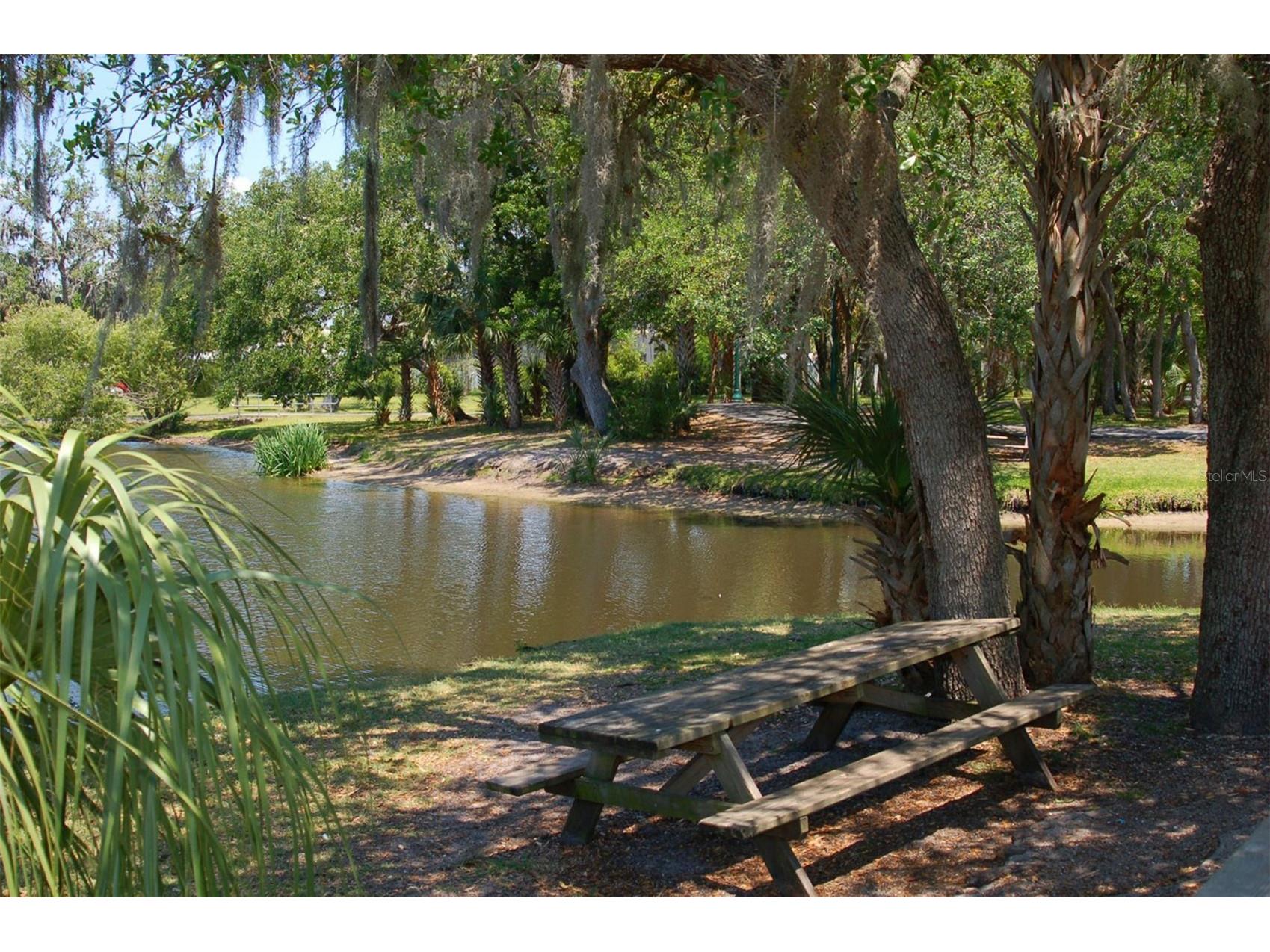 1661 S Jefferson Avenue Sarasota FL 34239 A4684656 image82