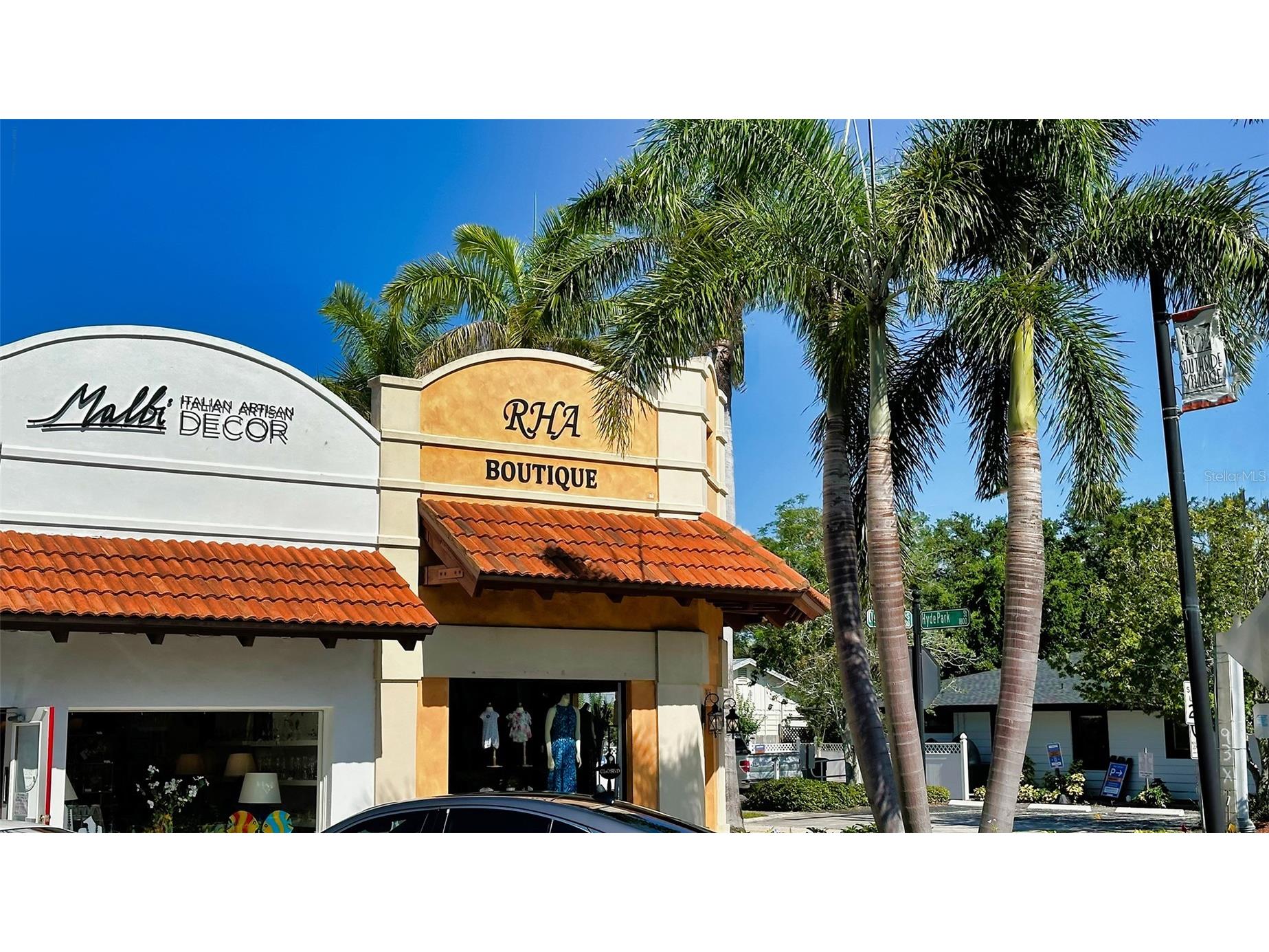 1661 S Jefferson Avenue Sarasota FL 34239 A4684656 image88