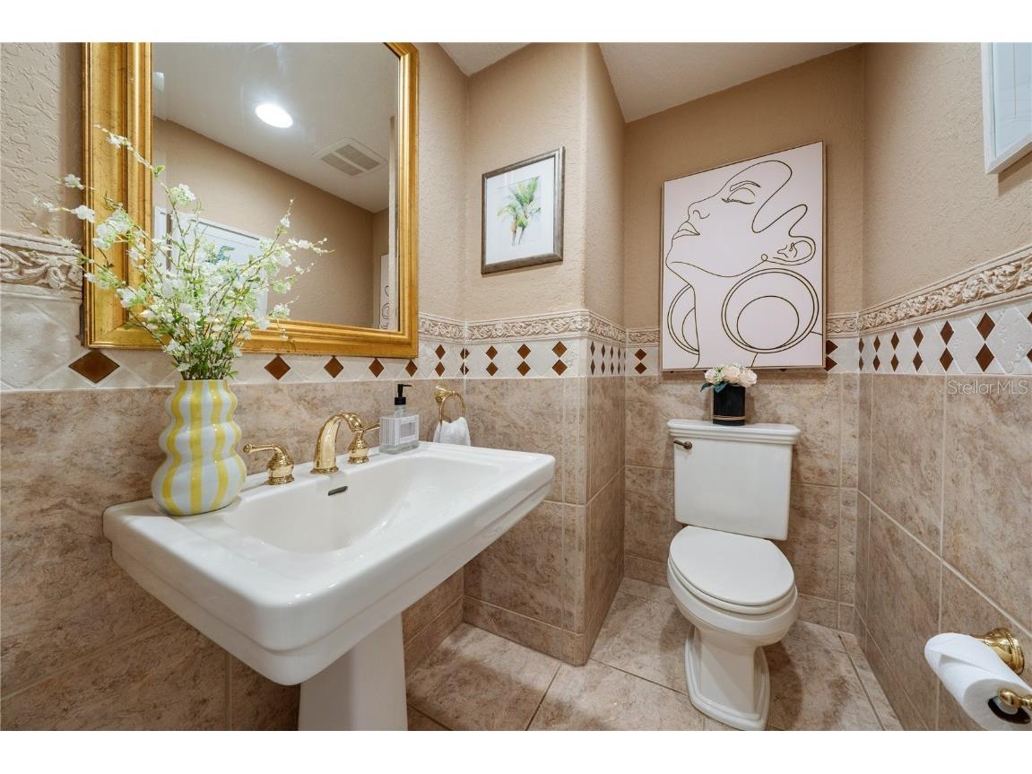 1661 Sea Breeze Drive Tarpon Springs FL 34689 TB8375405 image32