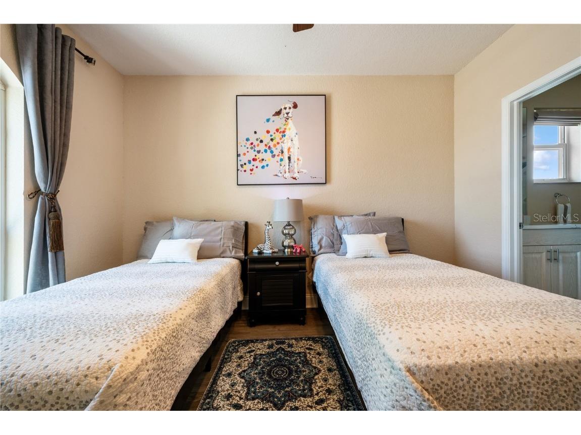 1661 Sea Breeze Drive Tarpon Springs FL 34689 TB8375405 image36