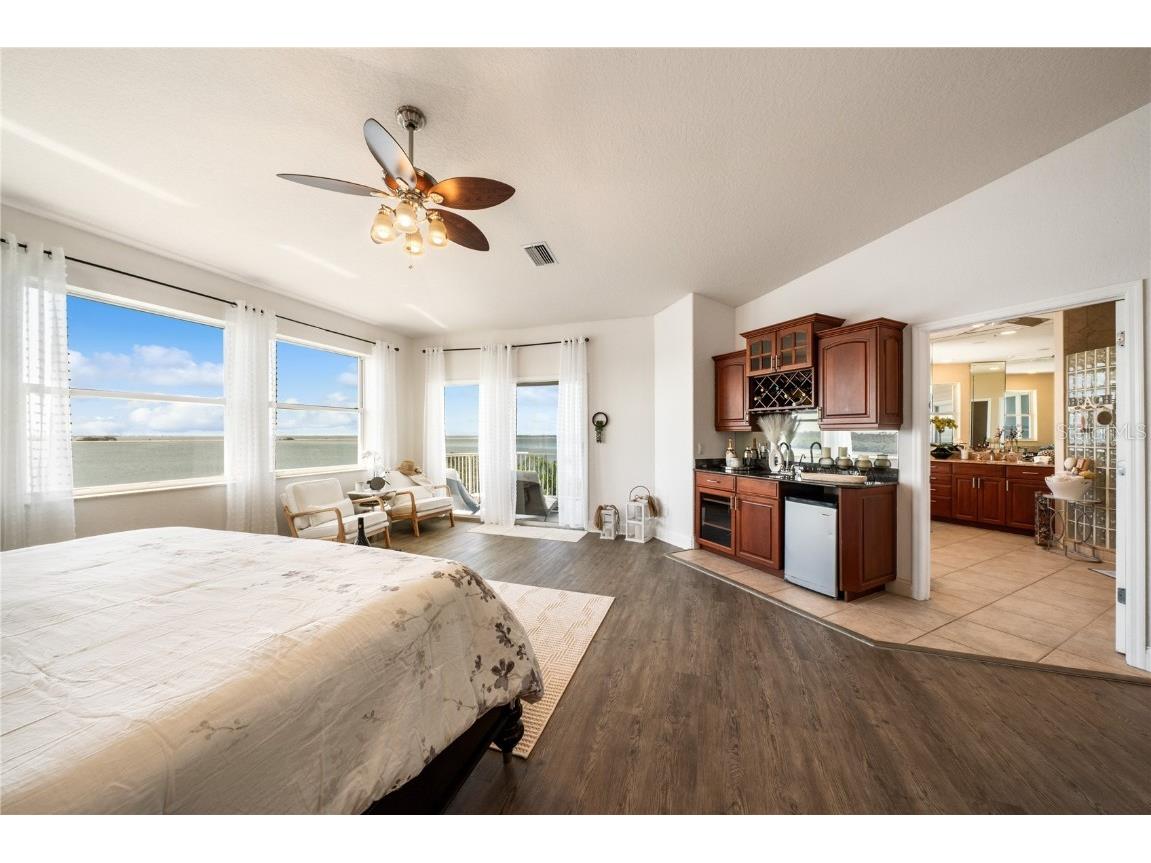 1661 Sea Breeze Drive Tarpon Springs FL 34689 TB8375405 image44