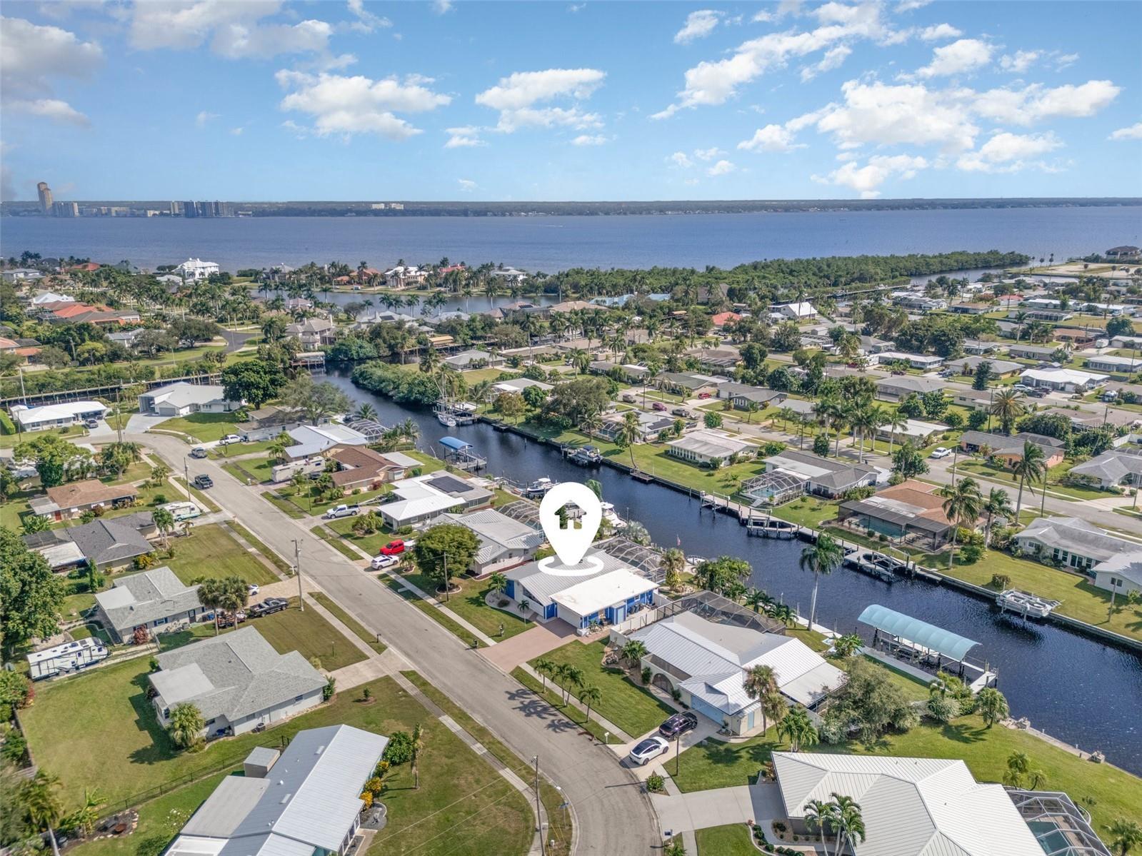 1661 Swan Terrace North Fort Myers FL 33903 C7516956 image1