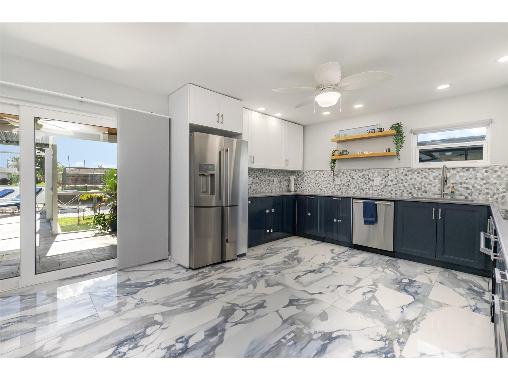 1661 Swan Terrace North Fort Myers FL 33903 C7516956 image16
