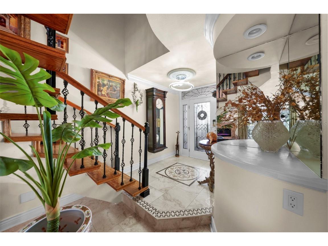 1661 Watermark Circle NE #C Saint Petersburg FL 33702 TB8300811 image4