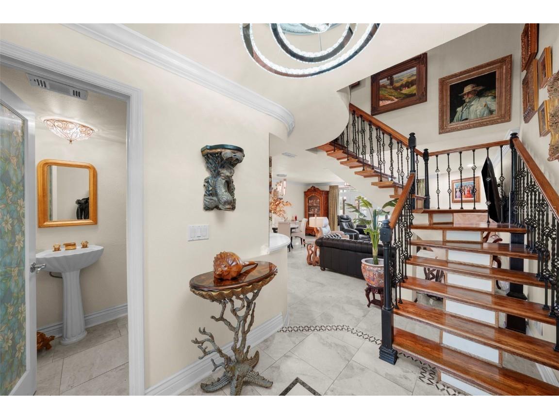 1661 Watermark Circle NE #C Saint Petersburg FL 33702 TB8300811 image5