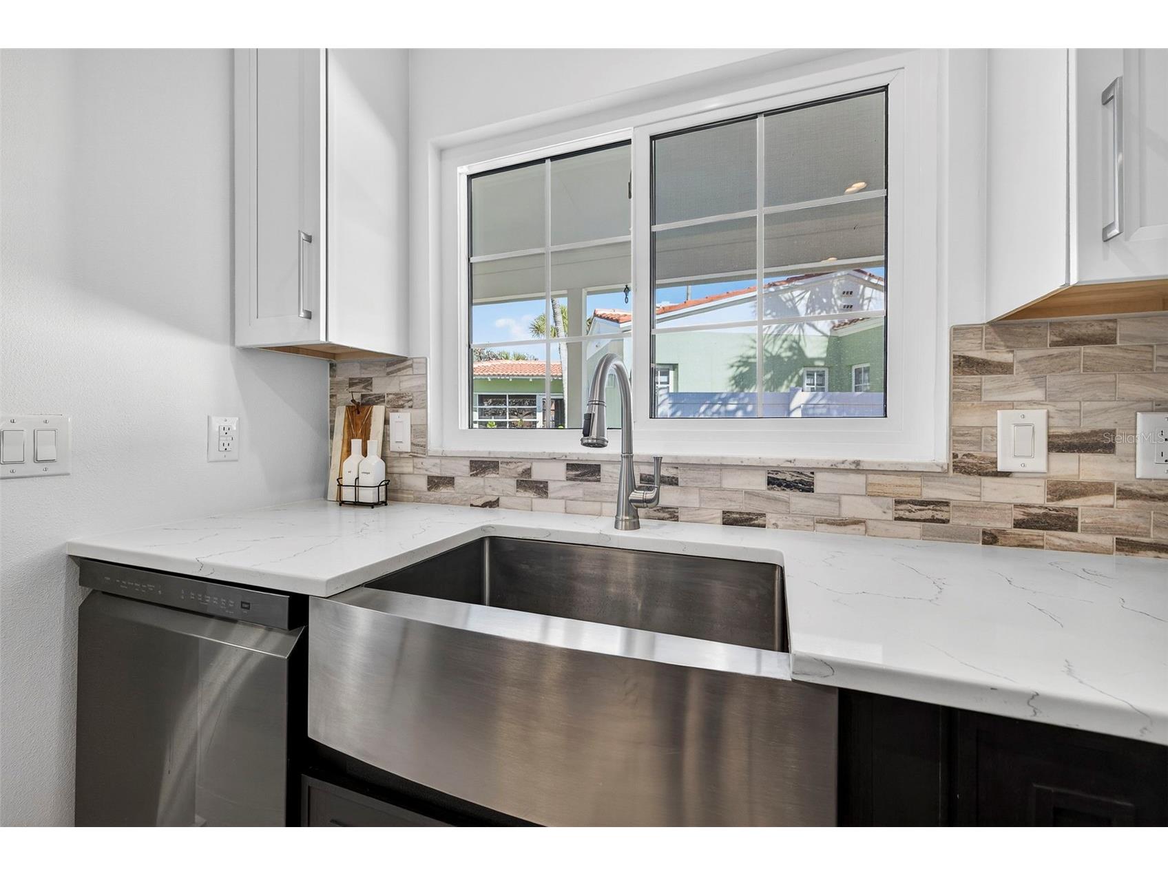 16611 Gulf Boulevard North Redington Beach FL 33708 TB8476837 image14