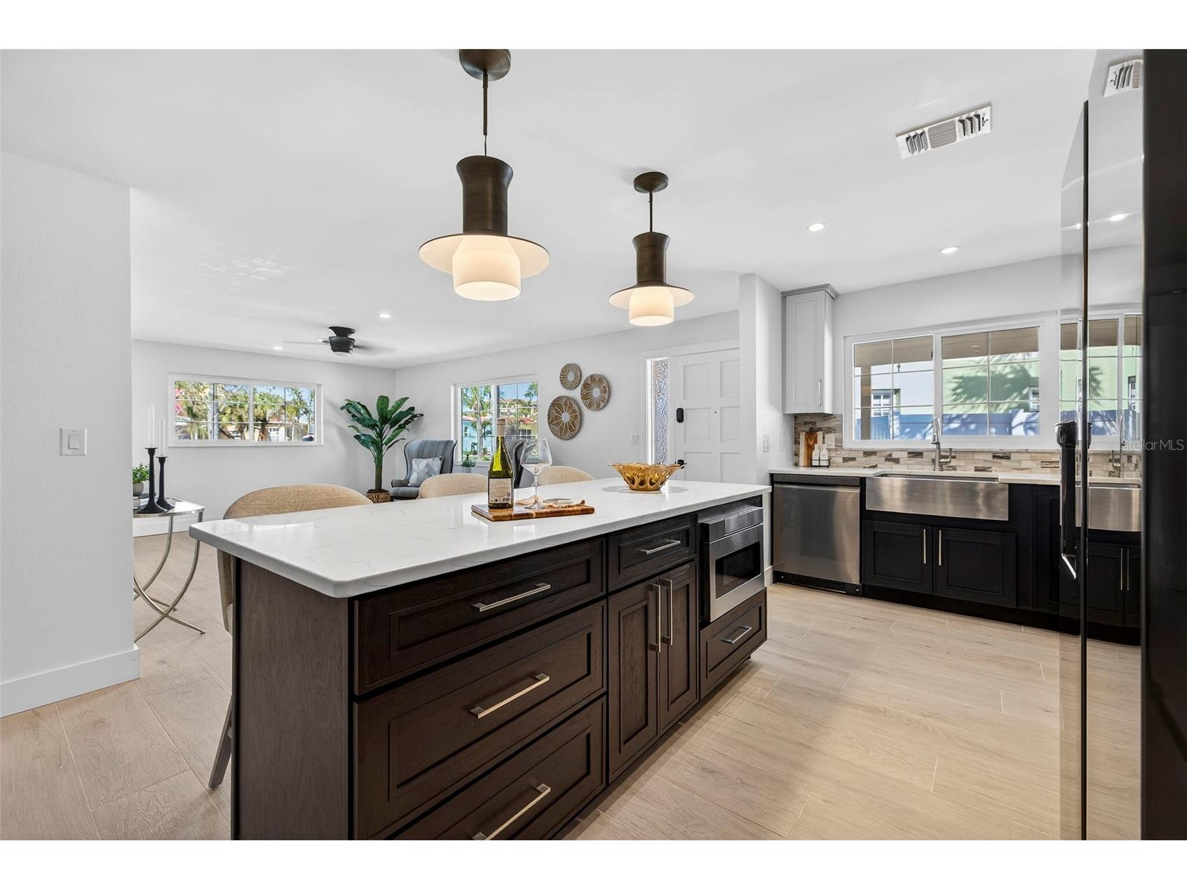 16611 Gulf Boulevard North Redington Beach FL 33708 TB8476837 image15