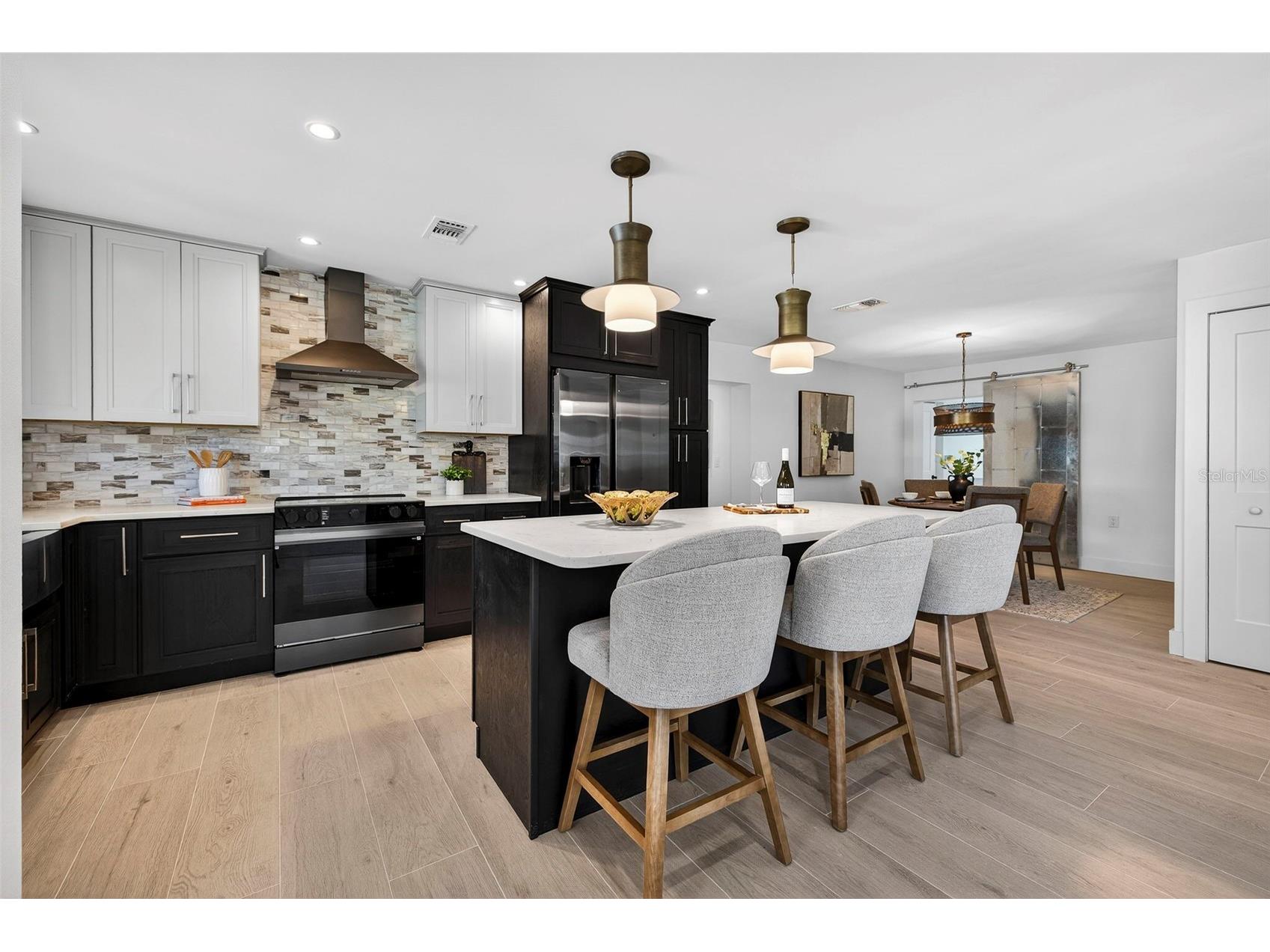 16611 Gulf Boulevard North Redington Beach FL 33708 TB8476837 image3