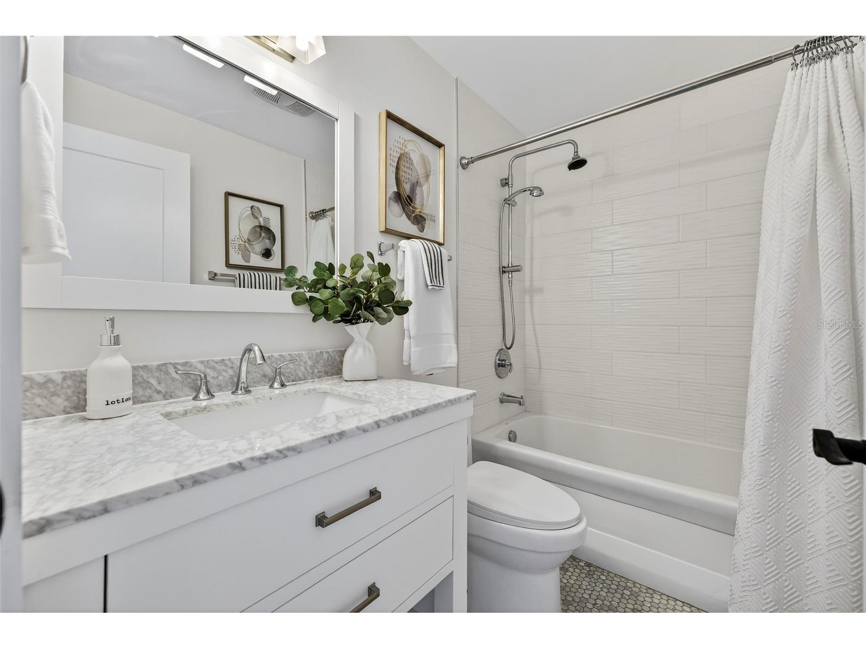 16611 Gulf Boulevard North Redington Beach FL 33708 TB8476837 image30