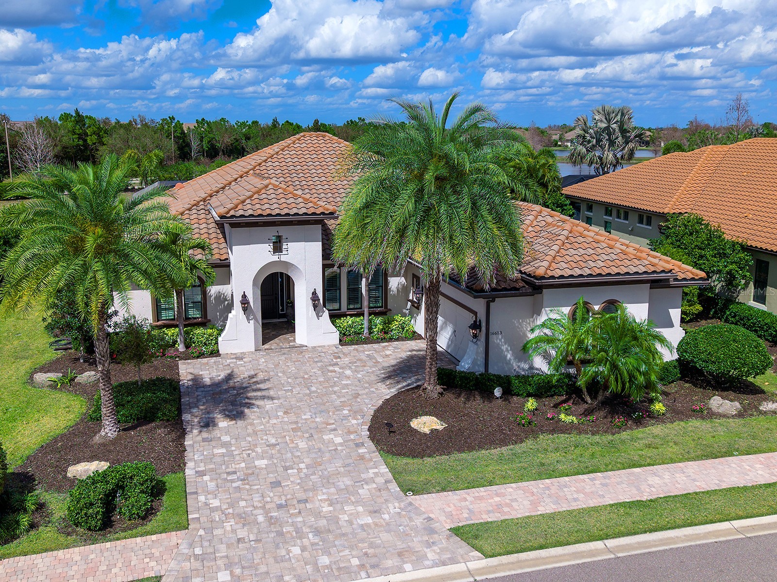 16613 Berwick Terrace Lakewood Ranch FL 34202 A4684539 image1