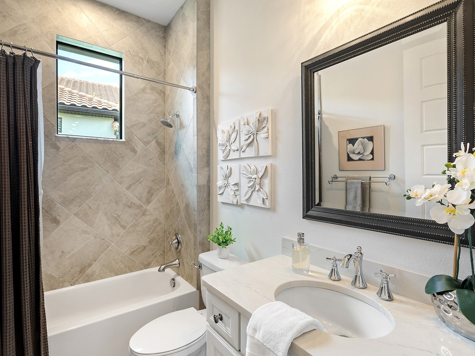 16613 Berwick Terrace Lakewood Ranch FL 34202 A4684539 image36