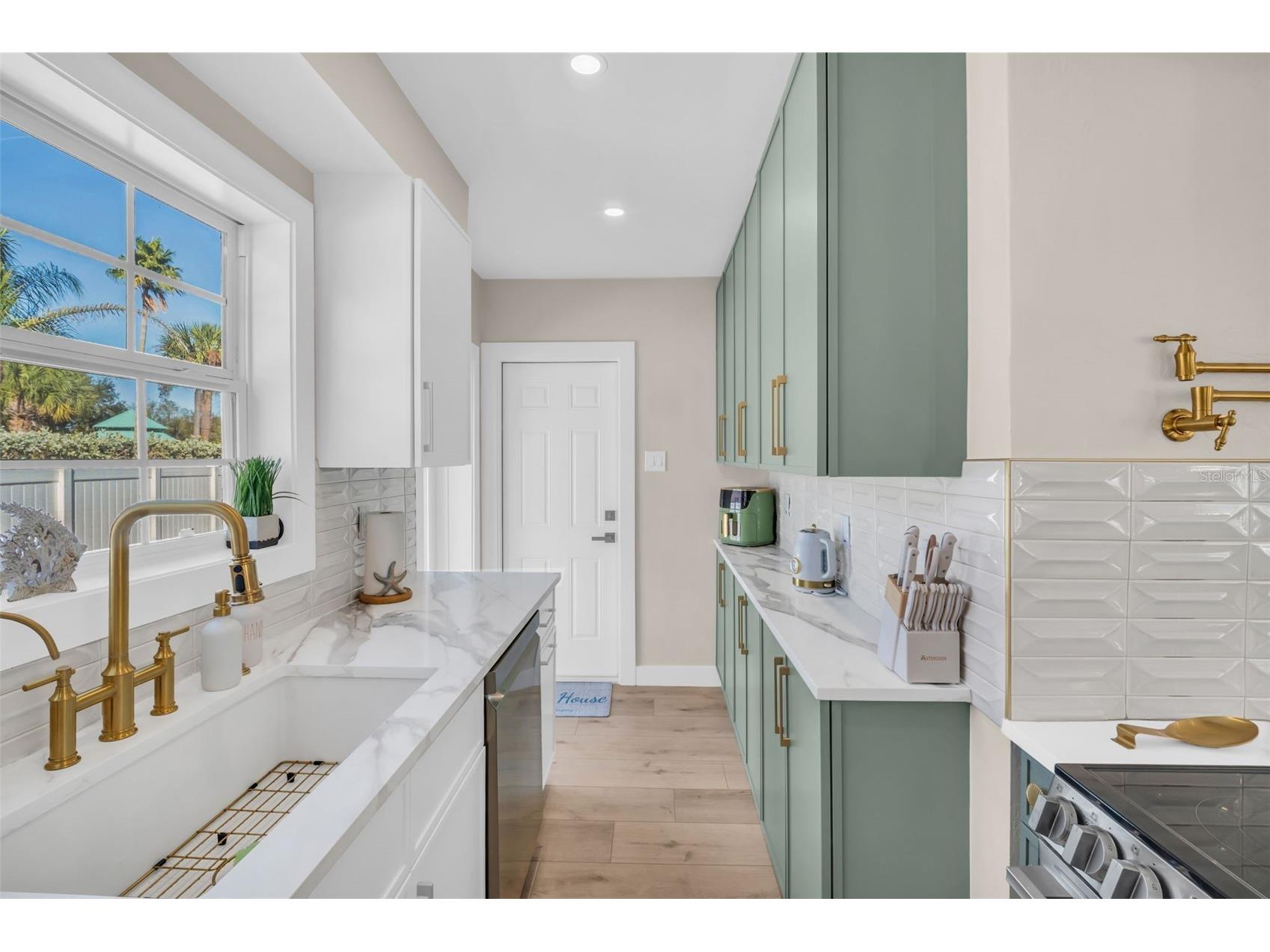 16613 Gulf Boulevard Madeira Beach FL 33708 TB8477522 image14