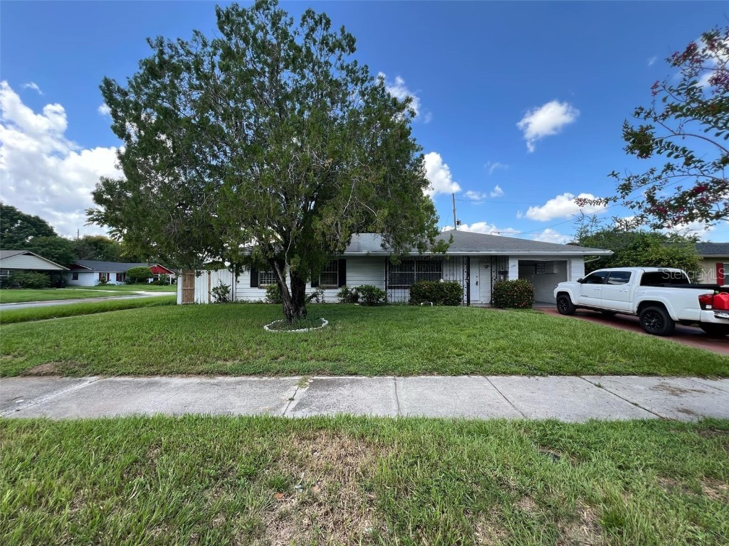 1662 Cresthaven Avenue Orlando FL 32811 S5110302 image1