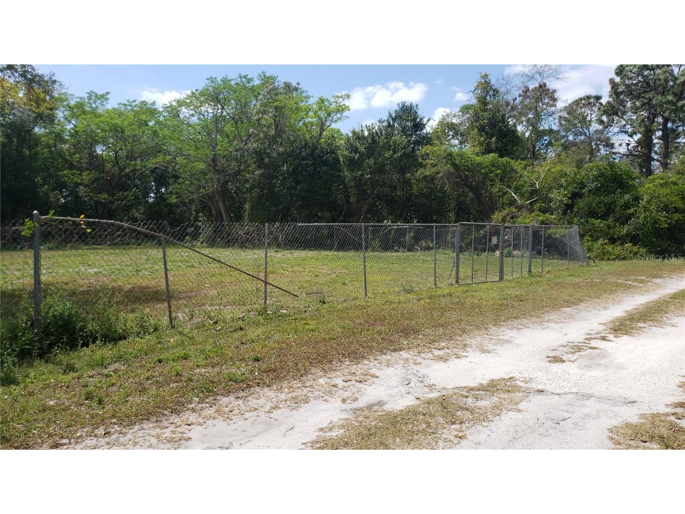 1662 N Dean Road Orlando FL 32825 O6094701 image1