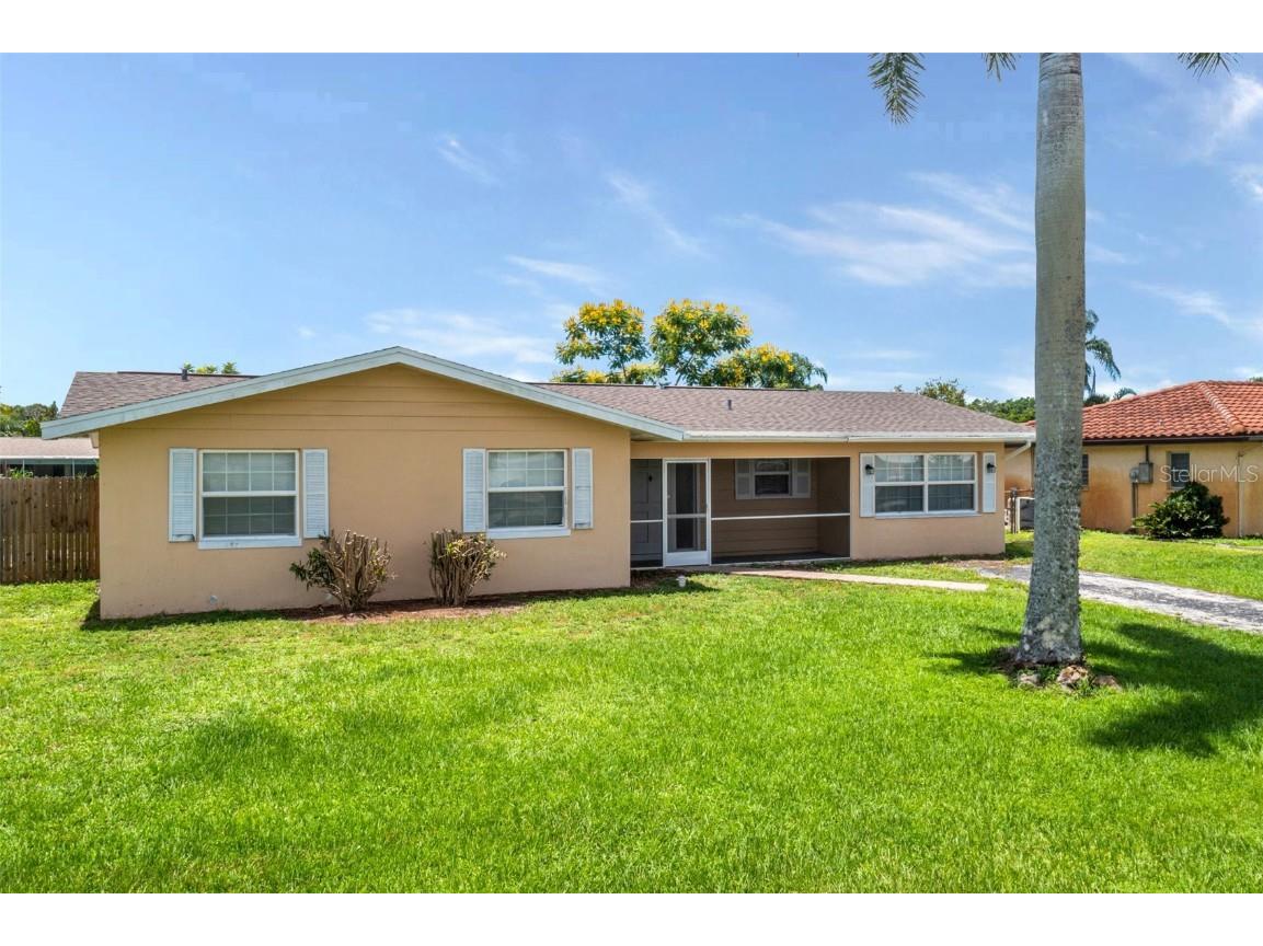 1662 S Mayfair Road Fort Myers FL 33919 A4618092 image1