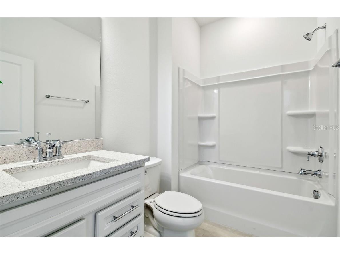 1662 Shields Point Zephyrhills FL 33541 TB8454191 image12