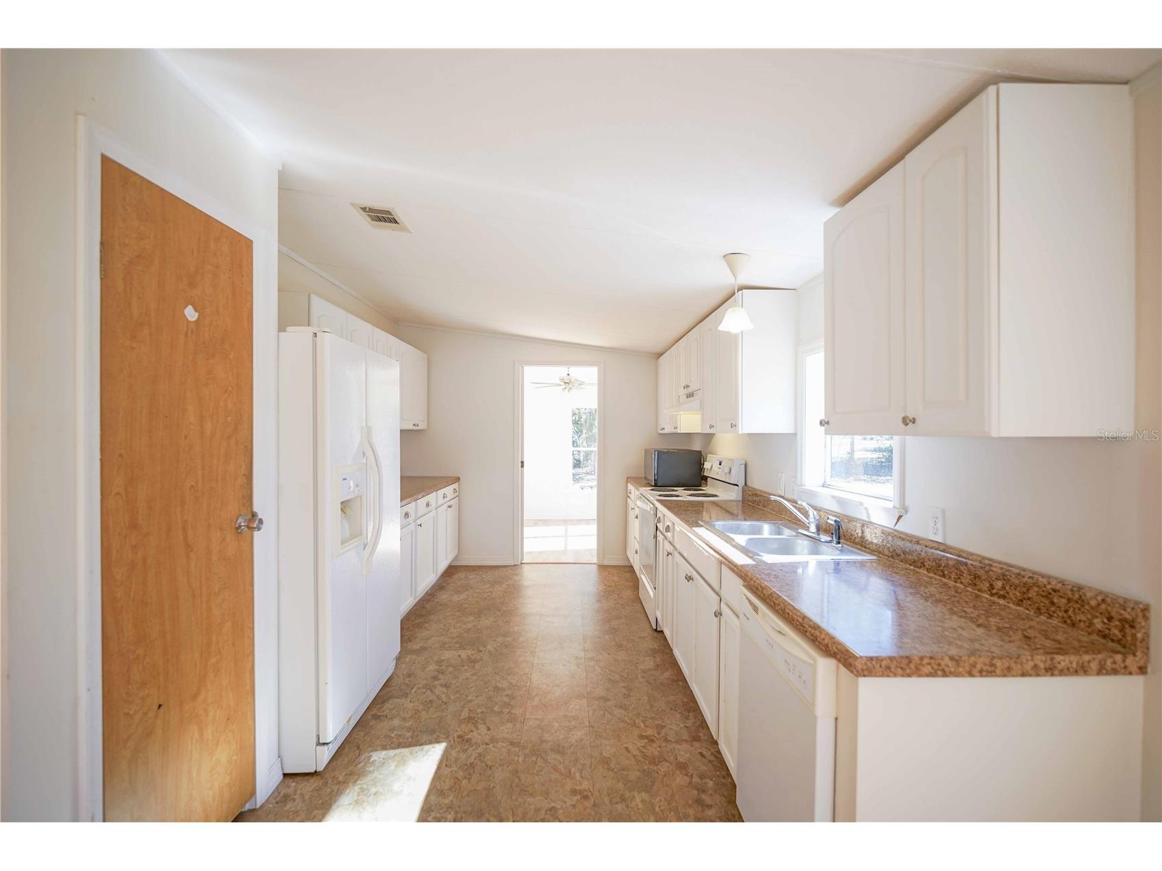 16621 SW 45th Street Ocala FL 34481 OM715928 image17