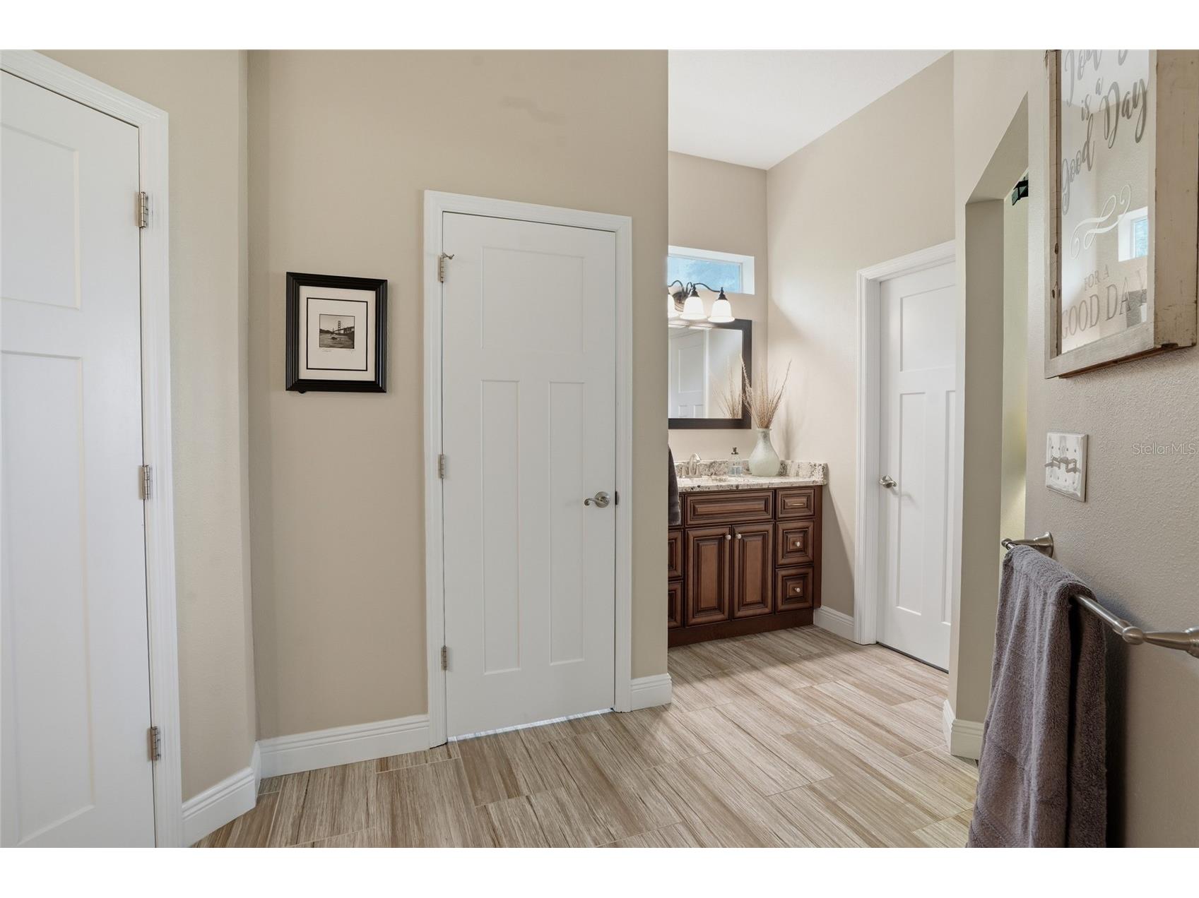 16622 Lakeshore Road Tampa FL 33624 - LAKE LECLARE TB8520081 image33