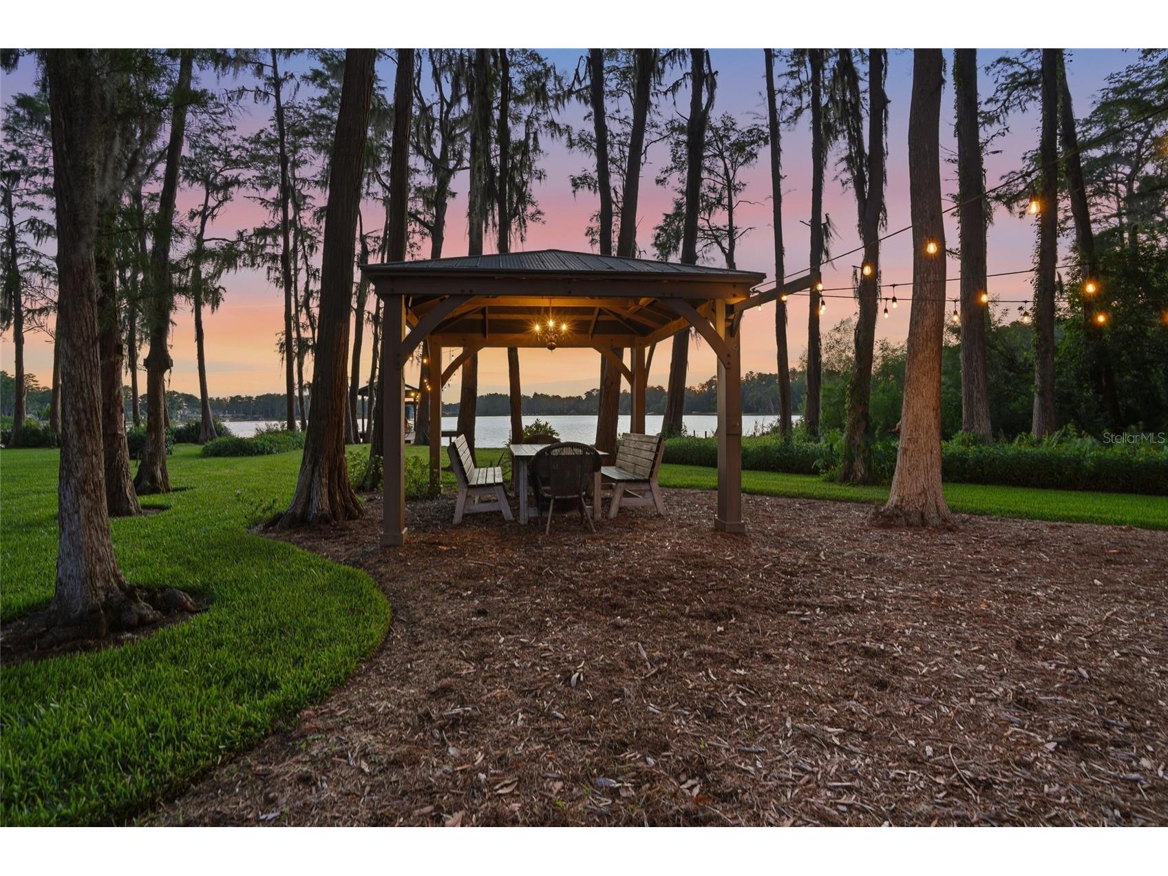 16622 Lakeshore Road Tampa FL 33624 - LAKE LECLARE TB8520081 image47