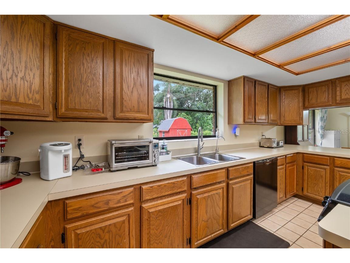 16625 Indian Mound Road Tampa FL 33618 TB8425604 image14