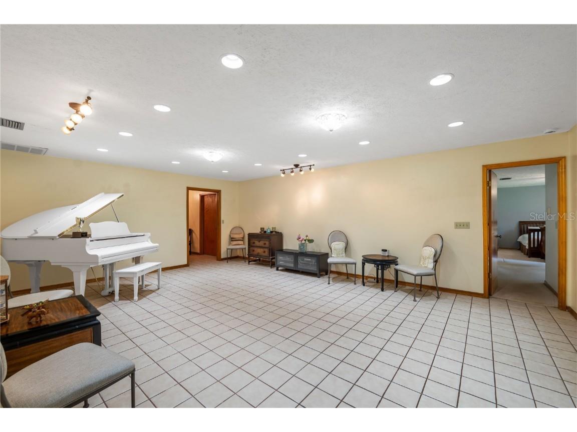 16625 Indian Mound Road Tampa FL 33618 TB8425604 image8